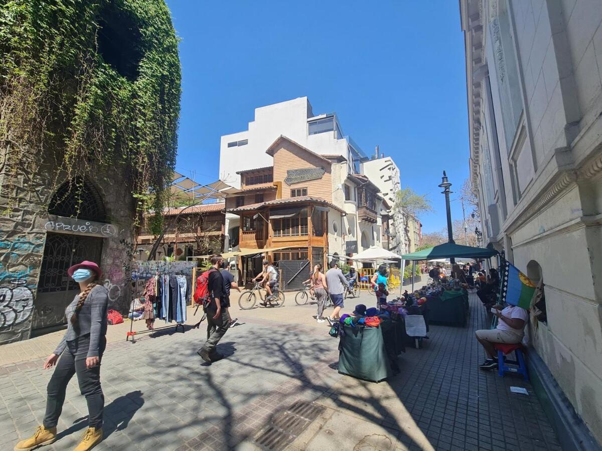 Oceana Suites Lastarria, En Cerro Santa Lucia Santiago Exterior photo